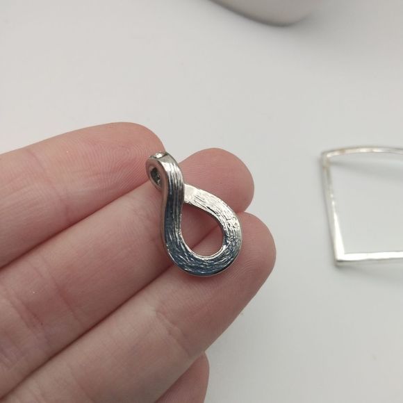 Crystal teardrop necklace‎ pendant - Picture 3 of 3